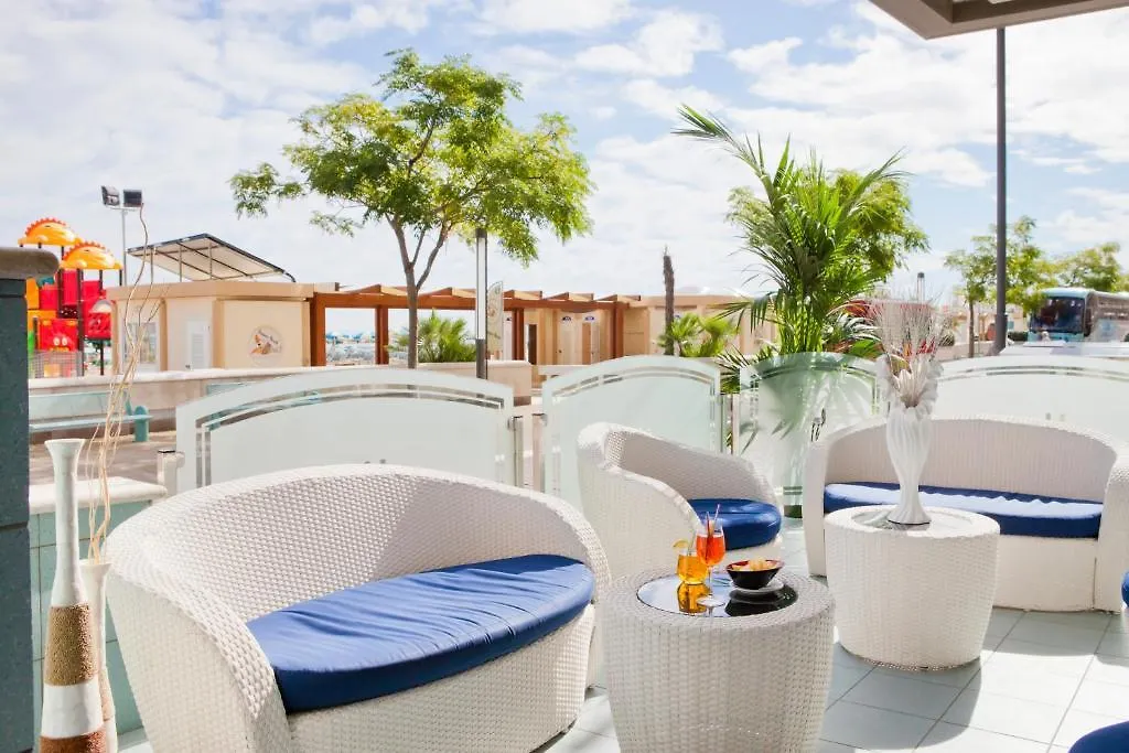 Hotel Foschi-Peninsula 3*, Bellaria-Igea Marina Italy